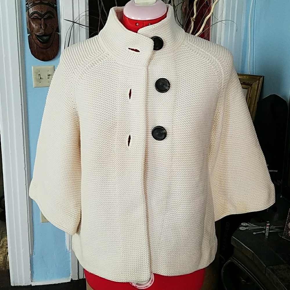 Banana Republic Cape